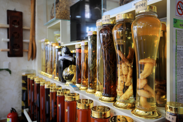 황가네자연산버섯요리전문점 